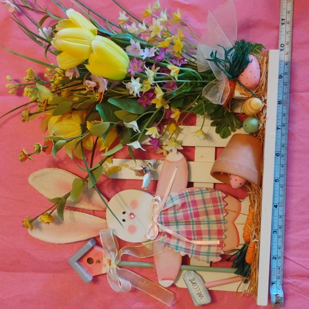 Easter Decor - Picture 2 of 6